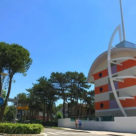 Flat In A With Shared Pool Lejlighed Bibione