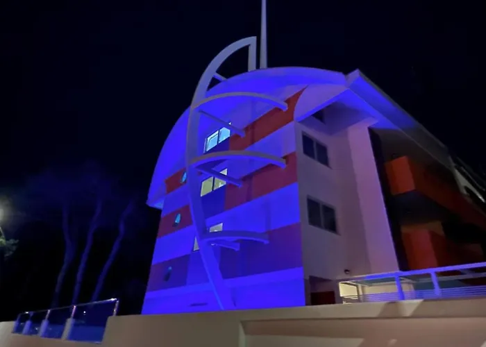 Flat In A With Shared Pool Apartamento