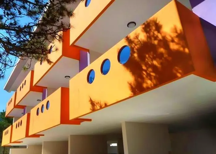 Flat In A With Shared Pool Apartamento